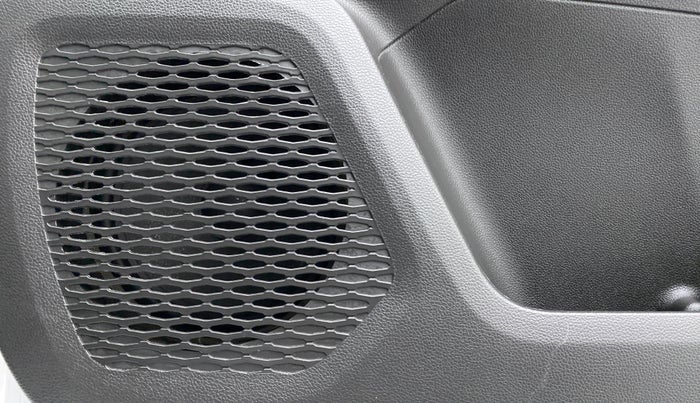 2021 Renault Kiger RXZ AMT 1.0 DUAL TONE, Petrol, Automatic, 5,914 km, Speaker