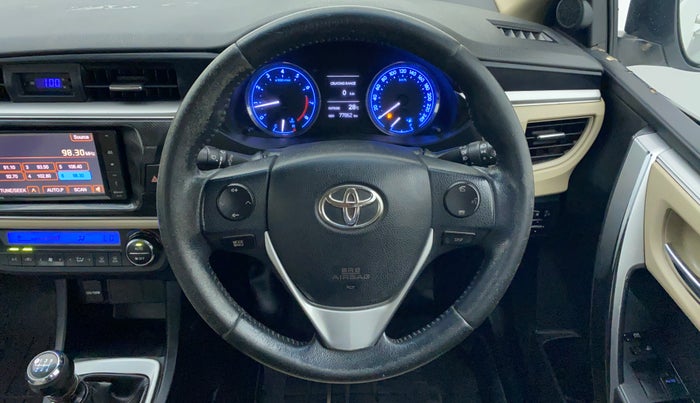 2015 Toyota Corolla Altis G, Petrol, Manual, 78,228 km, Steering Wheel Close Up