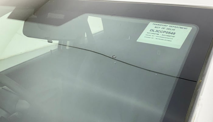 2018 Tata Tiago XZ PETROL, Petrol, Manual, 56,763 km, Front windshield - Minor spot on windshield