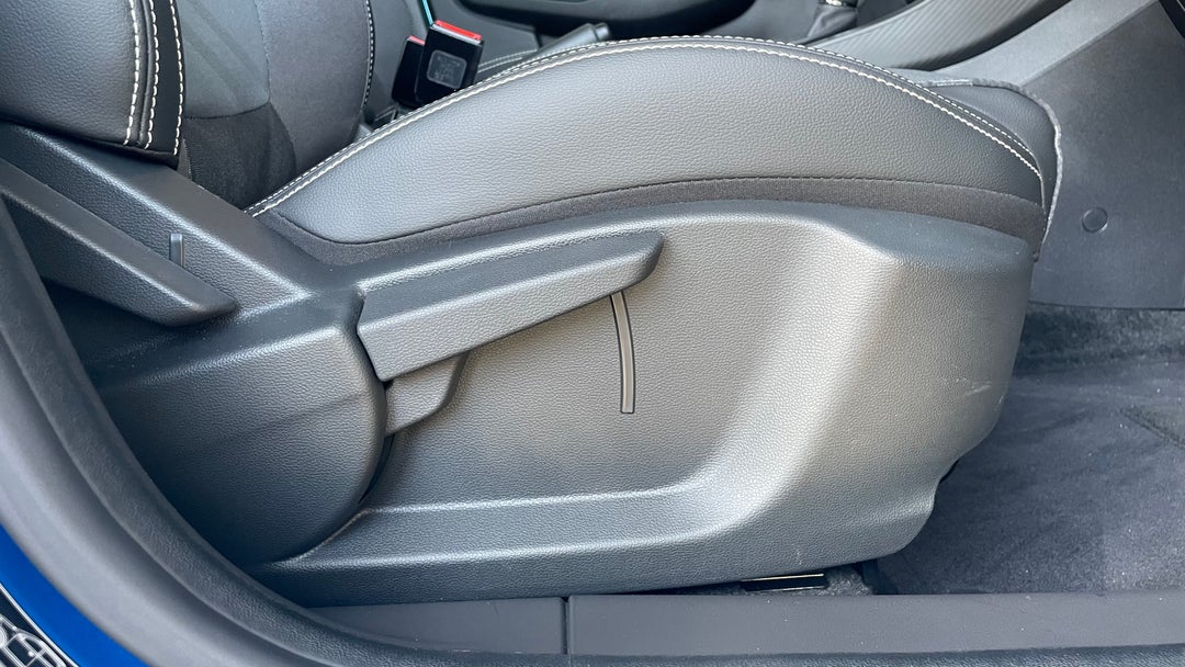 2024 MG Mg3 Auto Excite (with Navigation), Automatic, 7080 km, Drivers Side Adjustment Panel