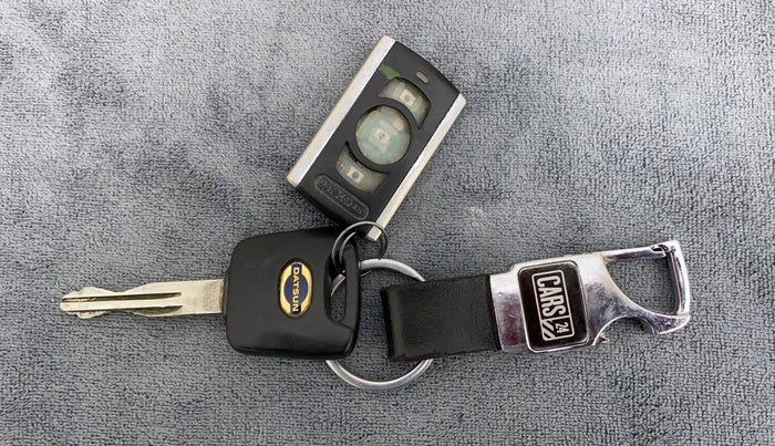 2015 Datsun Go T, Petrol, Manual, 33,363 km, Key Close Up