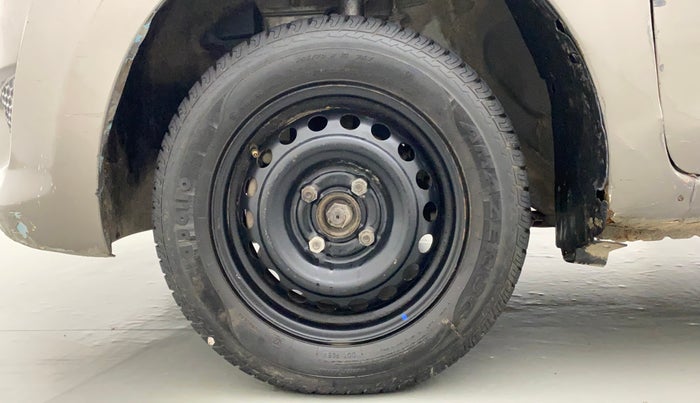 2015 Datsun Go T, Petrol, Manual, 33,363 km, Left Front Wheel