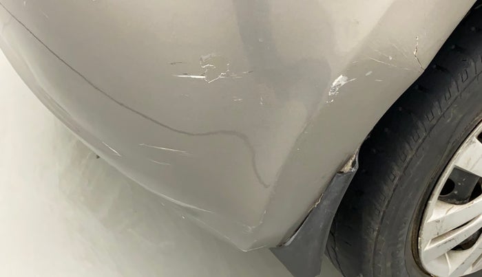 2015 Datsun Go T, Petrol, Manual, 33,363 km, Rear bumper - Paint is slightly damaged