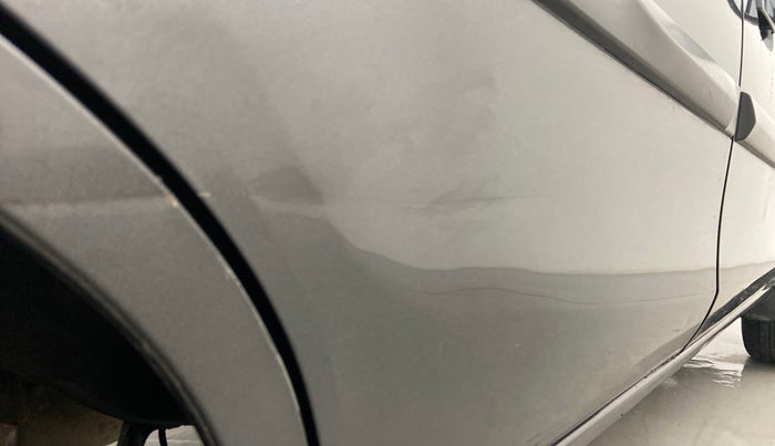 2019 Maruti Alto VXI, CNG, Manual, 20,623 km, Right rear door - Slightly dented