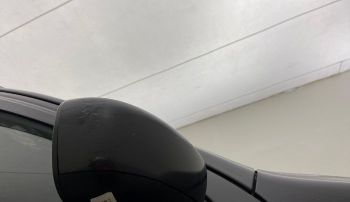 2019 Maruti Alto VXI, CNG, Manual, 20,623 km, Right rear-view mirror - Minor scratches