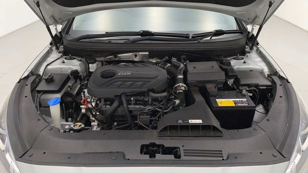 Open Bonnet (Engine)