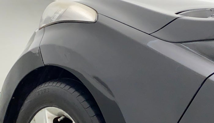 2014 Hyundai New Elantra 1.6 SX MT DIESEL, Diesel, Manual, 1,10,933 km, Left fender - Minor scratches