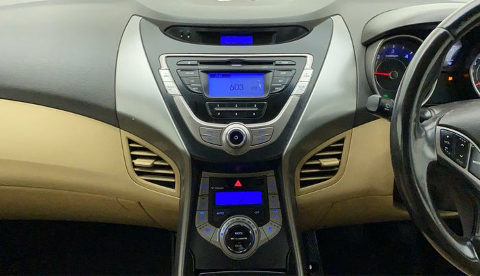 2014 Hyundai New Elantra 1.6 SX MT DIESEL, Diesel, Manual, 1,10,933 km, Air Conditioner