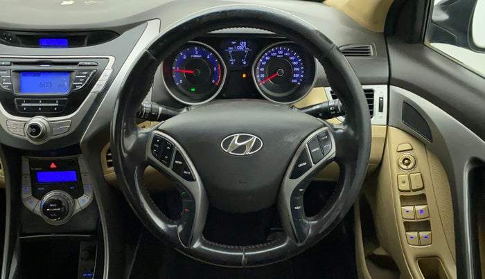 2014 Hyundai New Elantra 1.6 SX MT DIESEL, Diesel, Manual, 1,10,878 km, Steering Wheel Close Up