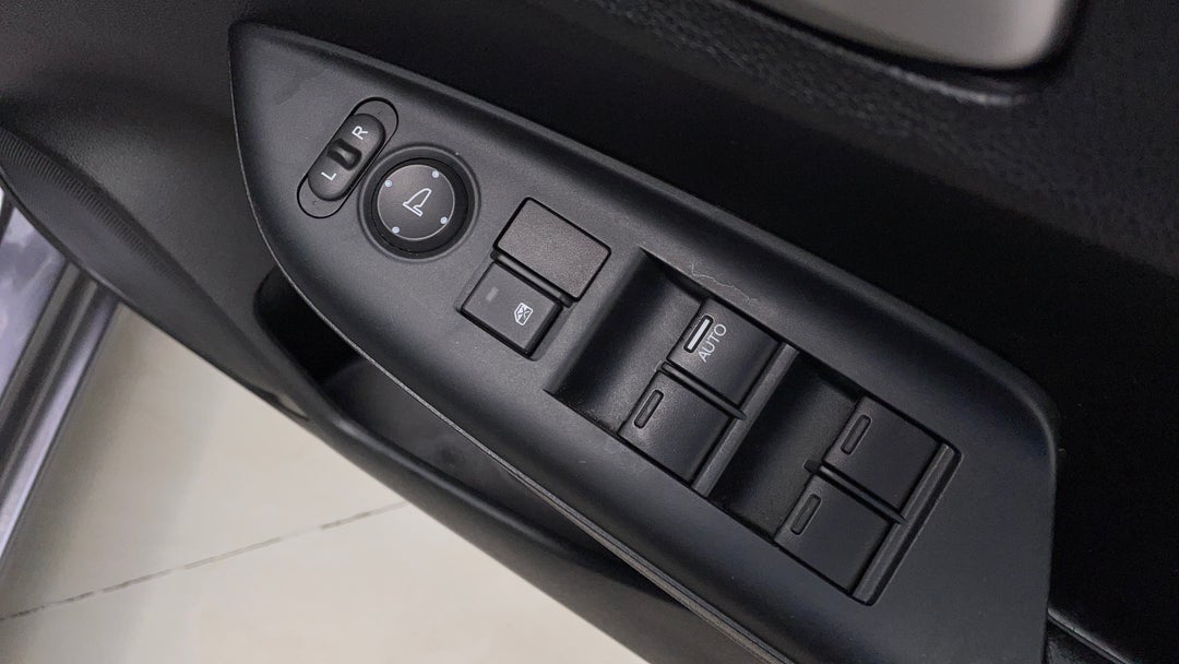 Drivers Side Door Panel Controls