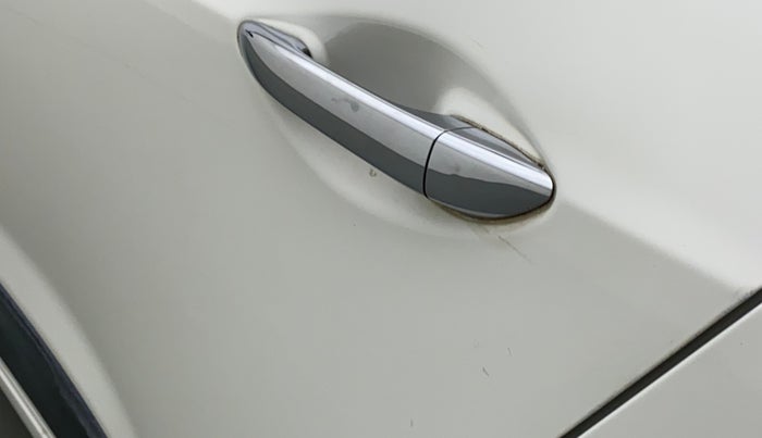 2014 Hyundai Grand i10 SPORTZ 1.2 KAPPA VTVT, Petrol, Manual, 26,499 km, Rear left door - Minor scratches