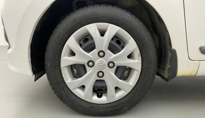 2014 Hyundai Grand i10 SPORTZ 1.2 KAPPA VTVT, Petrol, Manual, 26,499 km, Left Front Wheel