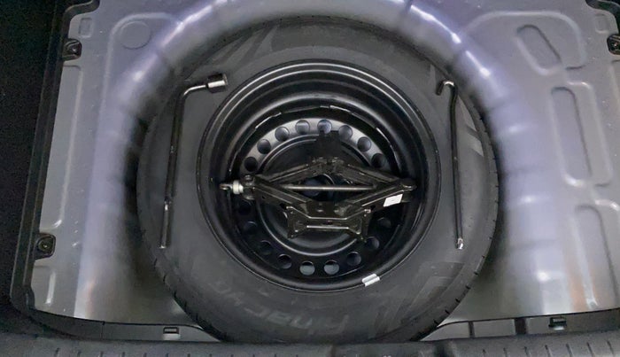 2021 Hyundai VENUE SX 1.0 TURBO, Petrol, Manual, 5,896 km, Spare Tyre