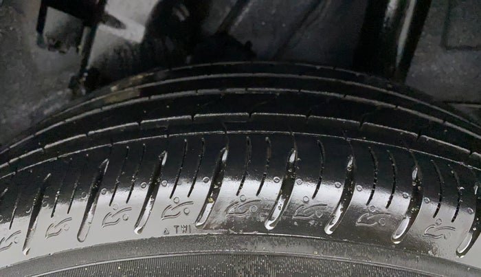 2021 Hyundai VENUE SX 1.0 TURBO, Petrol, Manual, 5,896 km, Left Rear Tyre Tread
