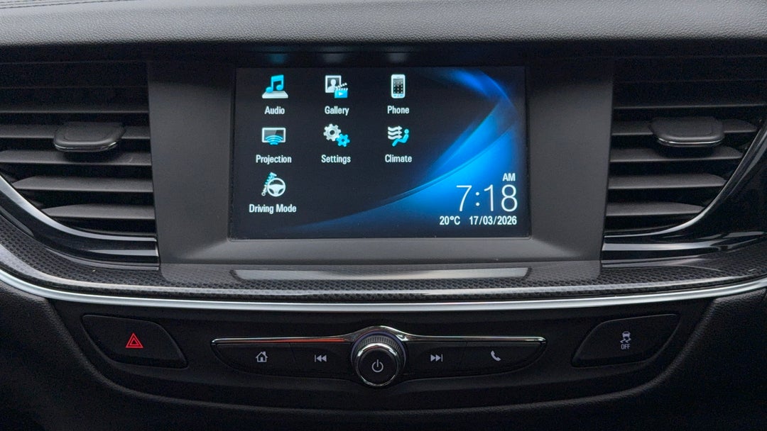 2018 Holden Commodore Rs, Automatic, 125498 km, Infotainment System