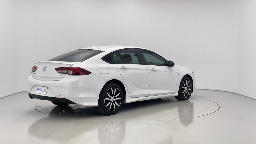 2018 Holden Commodore Rs, Automatic, 125498 km, Right Back Diagonal (45- Degree) View