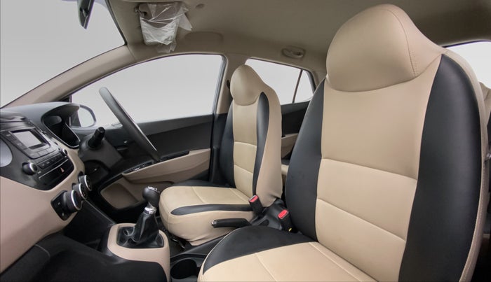 2016 Hyundai Grand i10 SPORTZ 1.2 KAPPA VTVT, Petrol, Manual, 21,825 km, Right Side Front Door Cabin