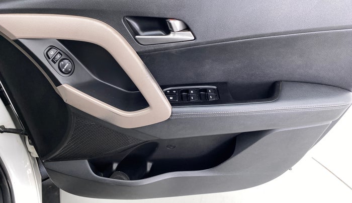 2017 Hyundai Creta 1.6 SX (O) CRDI, Diesel, Manual, 75,815 km, Driver Side Door Panels Control