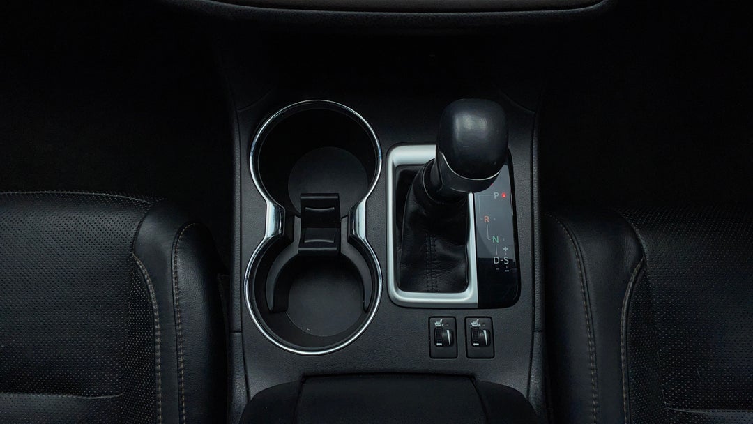 2017 Toyota Kluger Gxl (4x2), Automatic, 94659 km, Gear Lever 