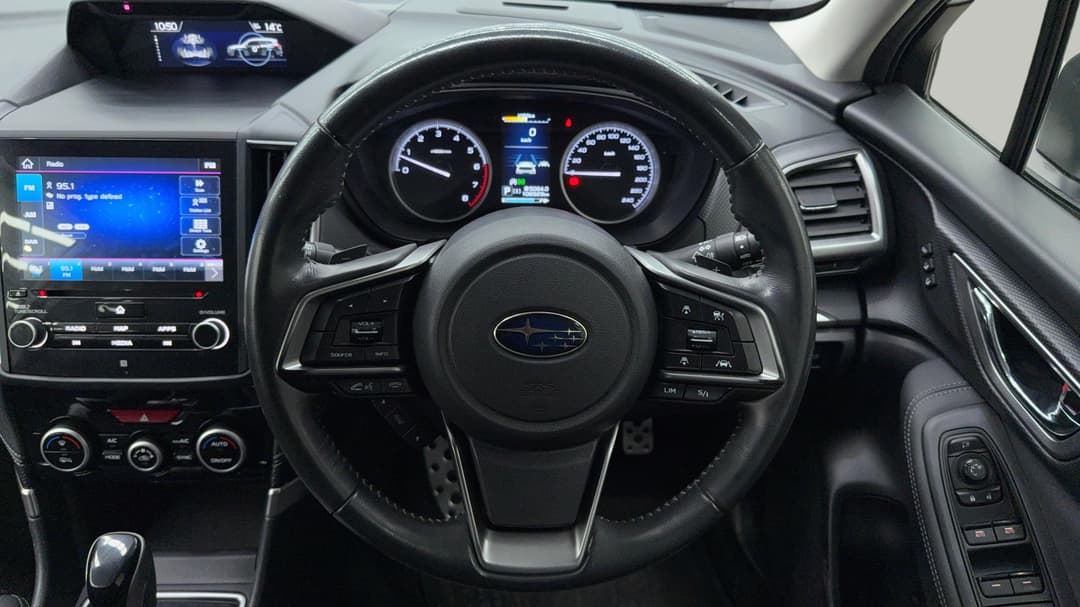 2020 Subaru Forester 2.5i Premium (AWD), Automatic, 108929 km, Steering Wheel Close-up