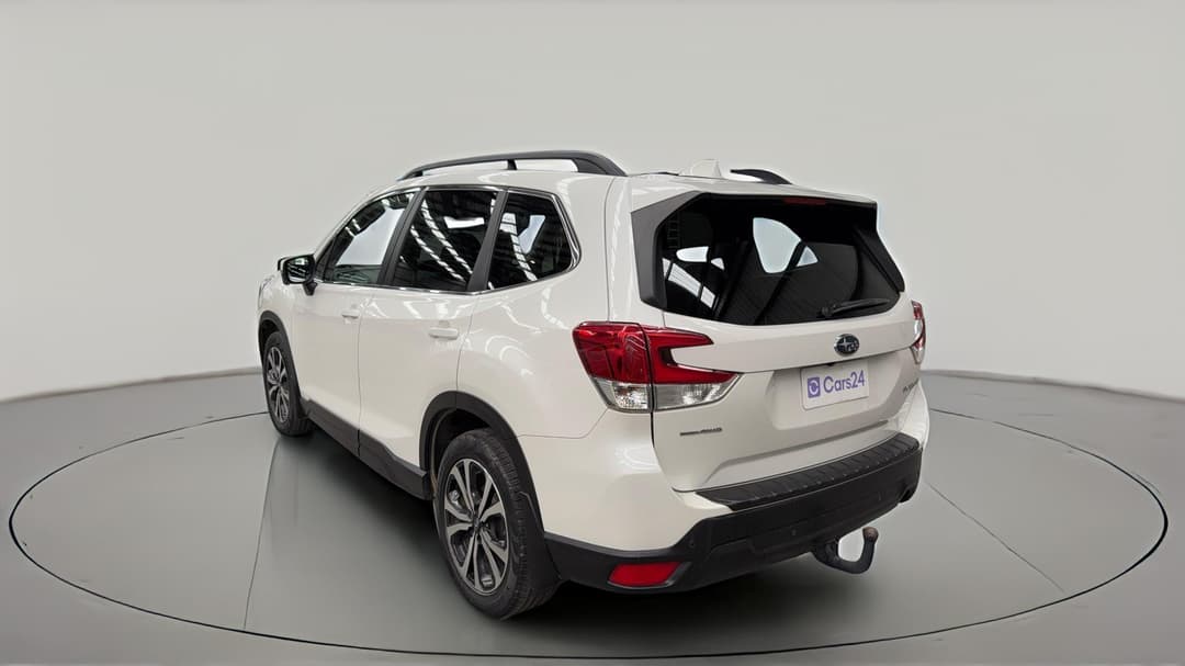 2020 Subaru Forester 2.5i Premium (AWD), Automatic, 108929 km, Left Back Diagonal (45- Degree) View