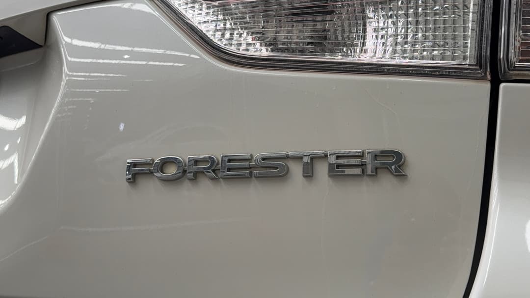 2020 Subaru Forester 2.5i Premium (AWD), Automatic, 108929 km, Badge (Boot Right Side)