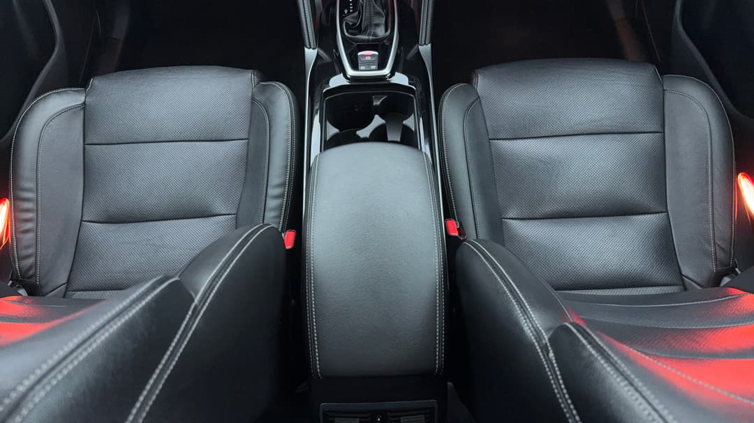 2023 Renault Koleos Zen (4x2), Automatic, 63268 km, Center Console