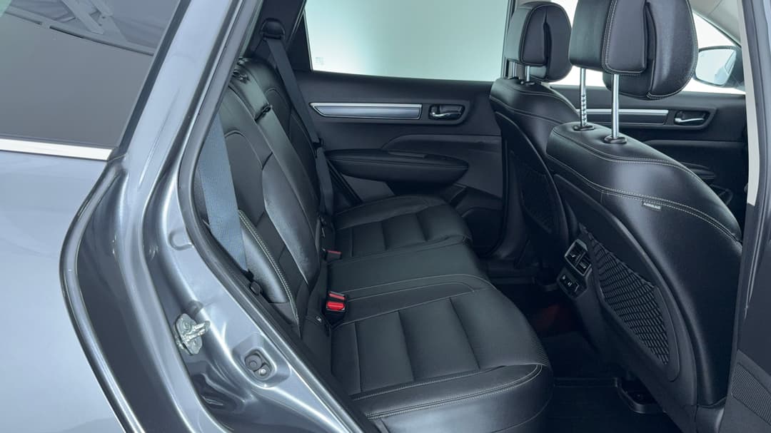 2023 Renault Koleos Zen (4x2), Automatic, 63268 km, Right Side Rear Door Cabin View