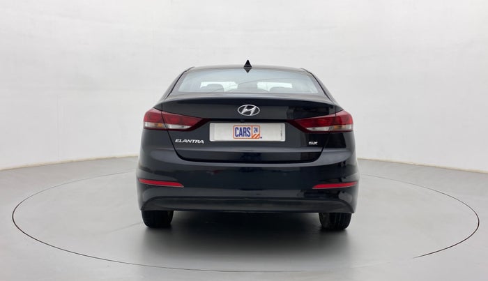 2018 Hyundai New Elantra 1.6 SX (O) AT DIESEL, Diesel, Automatic, 81,405 km, Back/Rear