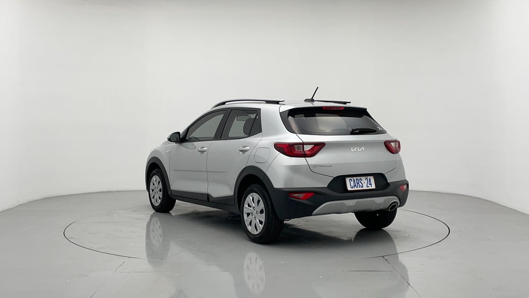 Left Back Diagonal (45- Degree) View