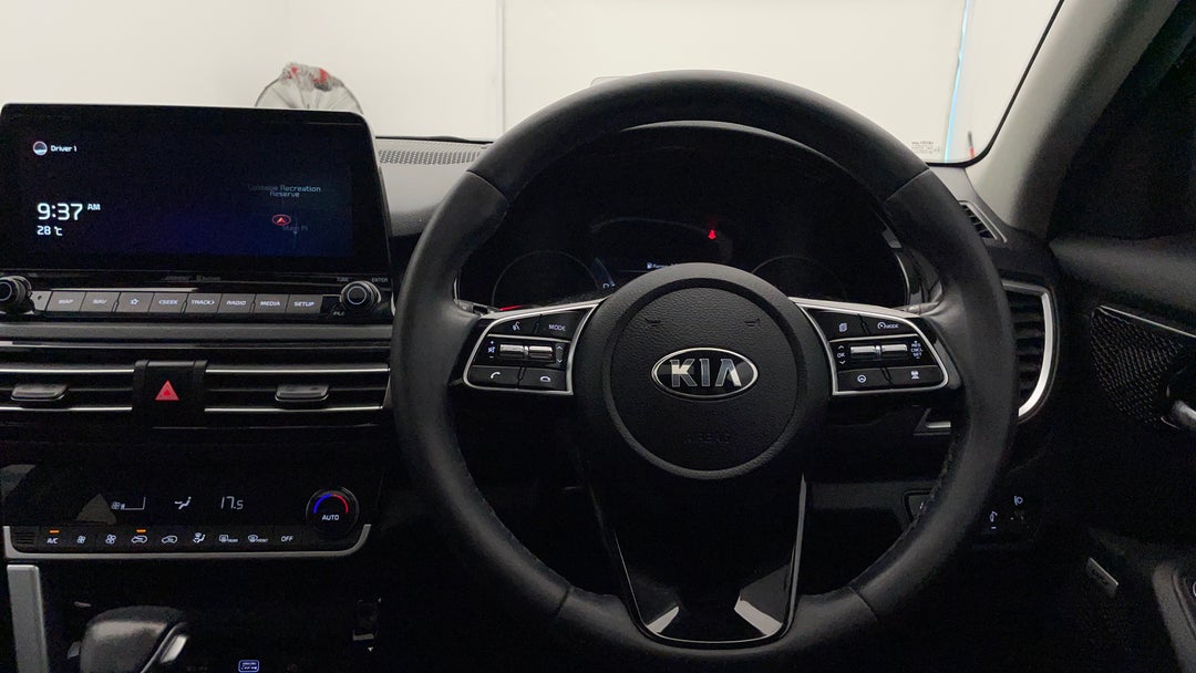 2020 Kia Seltos Gt-line (AWD), Automatic, 124078 km, Steering Wheel Close-up