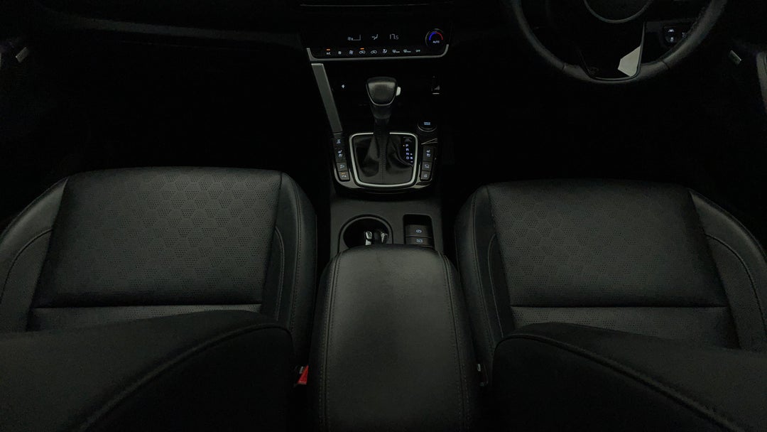 2020 Kia Seltos Gt-line (AWD), Automatic, 124078 km, Center Console