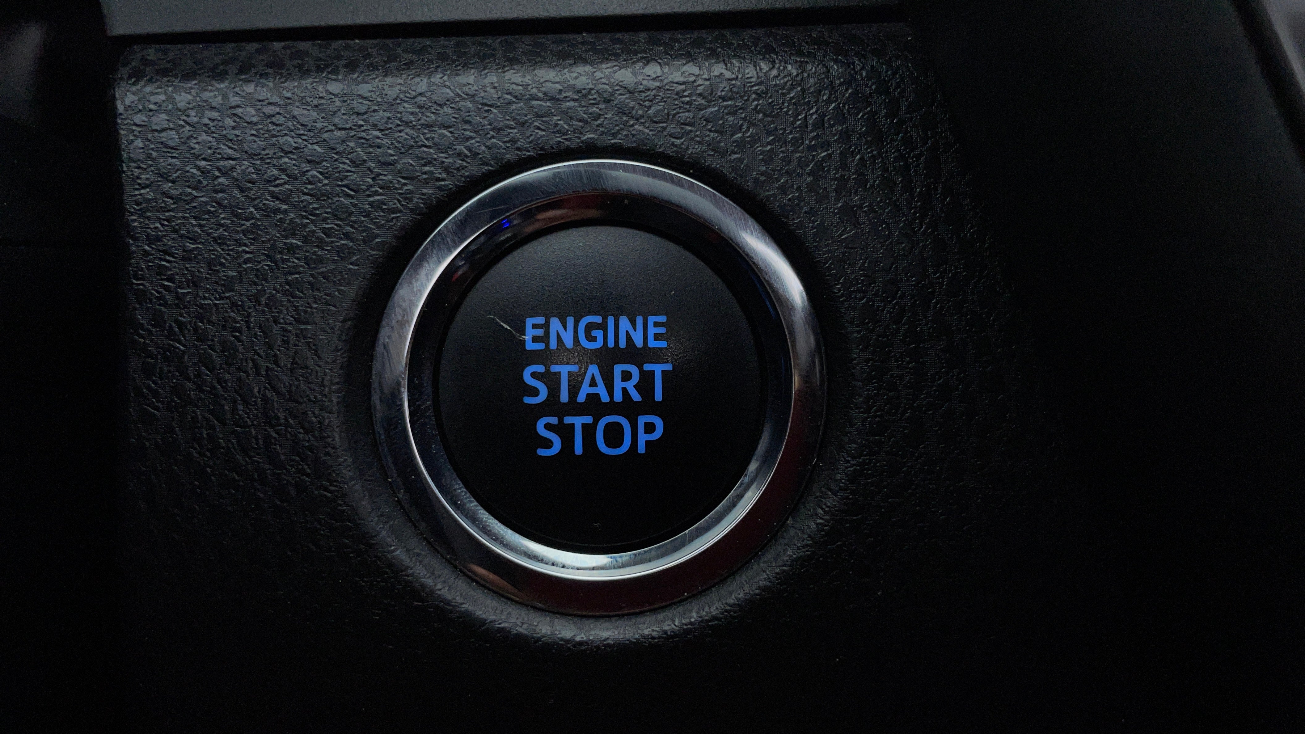 Toyota Camry-Key-less Button Start