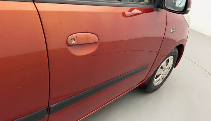 2011 Hyundai i10 MAGNA 1.2, Petrol, Manual, 1,30,587 km, Driver-side door - Paint has faded