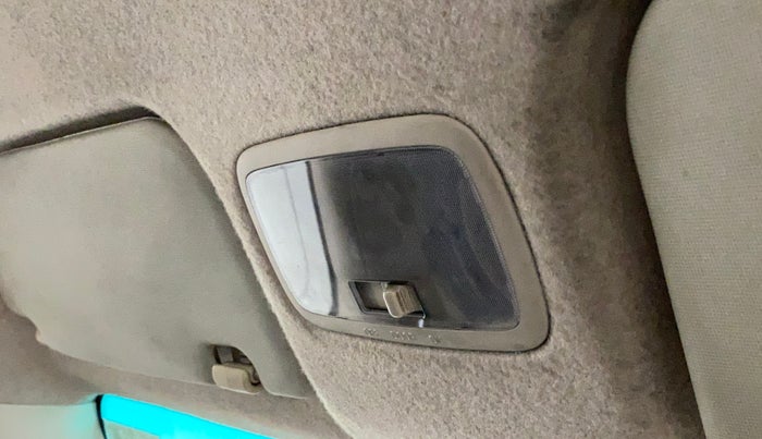 2011 Hyundai i10 MAGNA 1.2, Petrol, Manual, 1,30,587 km, Ceiling - Roof light/s not working