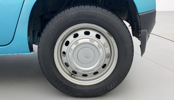 2016 Mahindra Kuv100 K2 6 STR, Petrol, Manual, 46,502 km, Left Rear Wheel