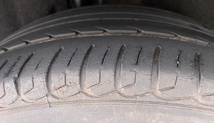 2015 Ford Ecosport 1.5 TREND TDCI, Diesel, Manual, 51,703 km, Right Rear Tyre Tread