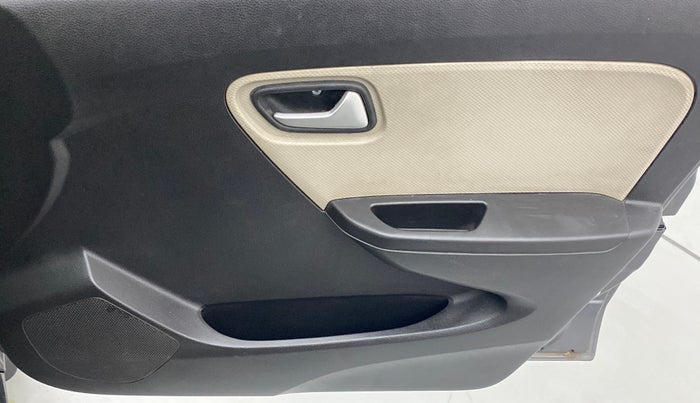 2019 Maruti Alto LXI, Petrol, Manual, 14,661 km, Driver Side Door Panels Control