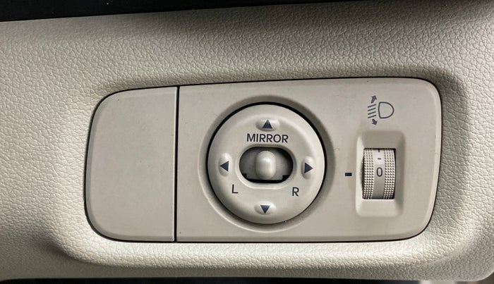 2020 Hyundai NEW SANTRO 1.1 SPORTS AMT, Petrol, Automatic, 14,097 km, Dashboard - Headlight height adjustment not working