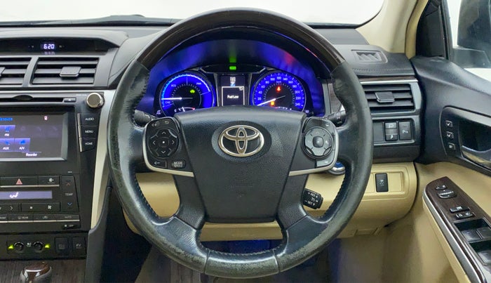 2015 Toyota Camry HYBRID AT, Petrol, Automatic, 1,52,145 km, Steering Wheel Close Up