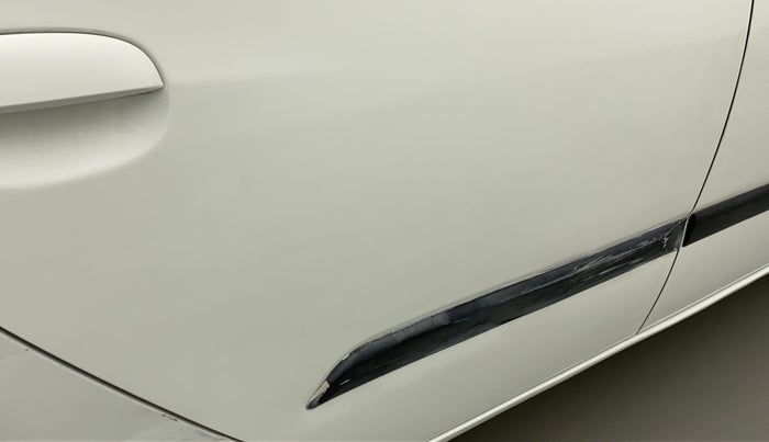 2011 Hyundai i10 MAGNA 1.2, Petrol, Manual, 45,796 km, Right rear door - Slightly dented