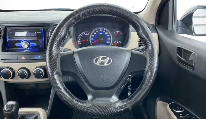 2015 Hyundai Grand i10 MAGNA 1.2 VTVT, Petrol, Manual, 49,786 km, Steering Wheel Close Up