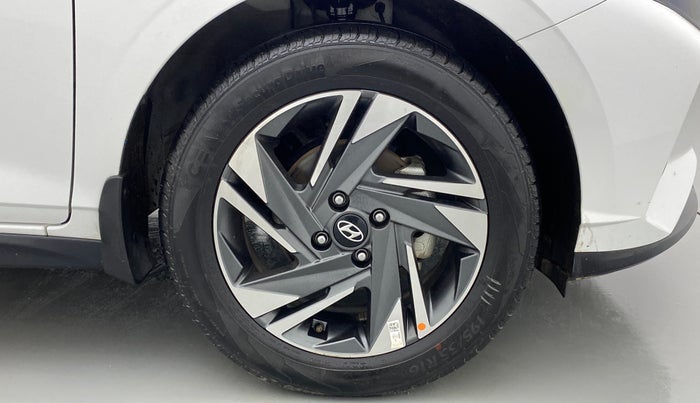 2022 Hyundai NEW I20 ASTA (O) 1.2 MT, Petrol, Manual, 19,783 km, Right Front Wheel