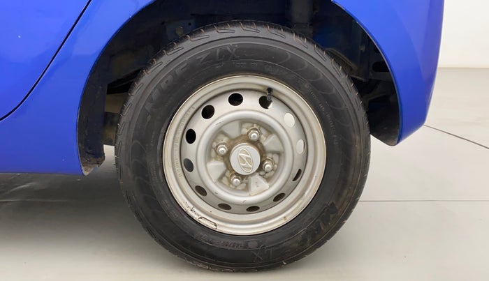 2013 Hyundai Eon ERA +, Petrol, Manual, 60,310 km, Left Rear Wheel