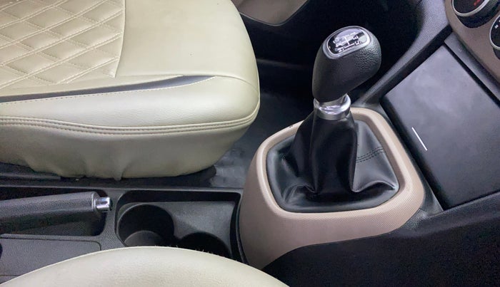 2014 Hyundai Xcent S 1.2, Petrol, Manual, 72,265 km, Gear Lever
