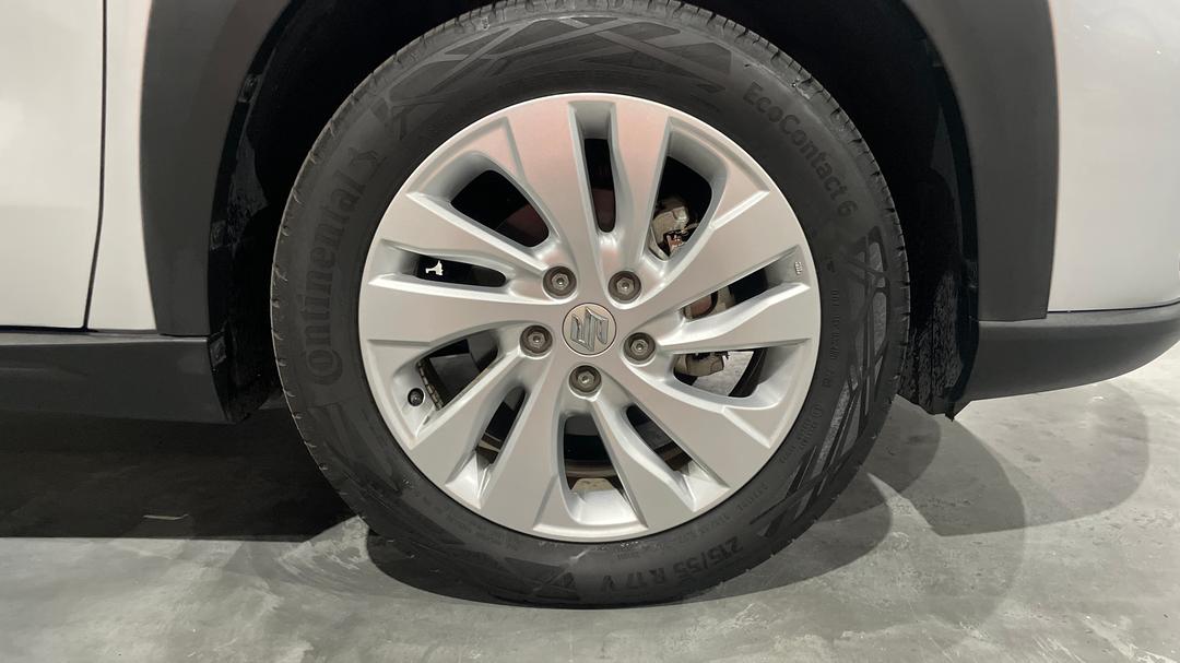 2023 Suzuki S-cross Plus 2WD, Automatic, 27110 km, Right Front Wheel