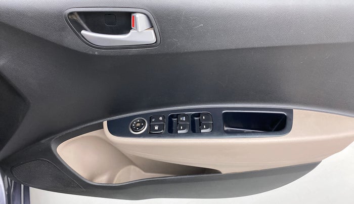 2017 Hyundai Grand i10 SPORTZ 1.2 KAPPA VTVT, Petrol, Manual, 36,038 km, Driver Side Door Panels Control