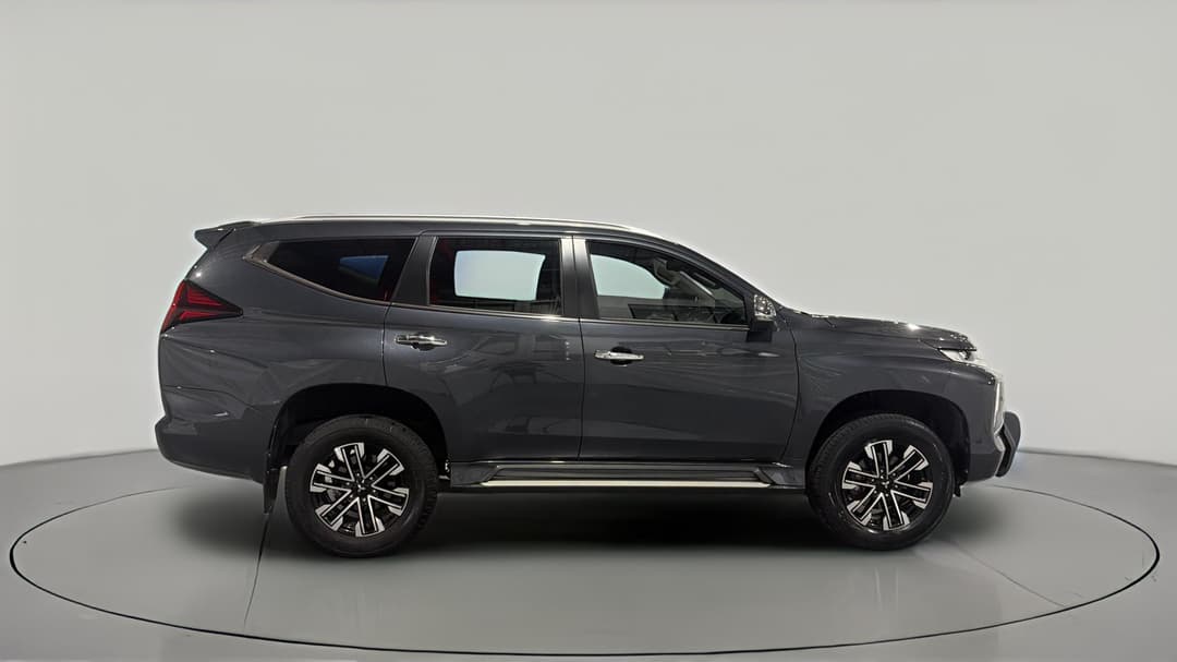 2022 Mitsubishi Pajero Sport Exceed (4WD) 7 Seat, Automatic, 49463 km, Right Side View