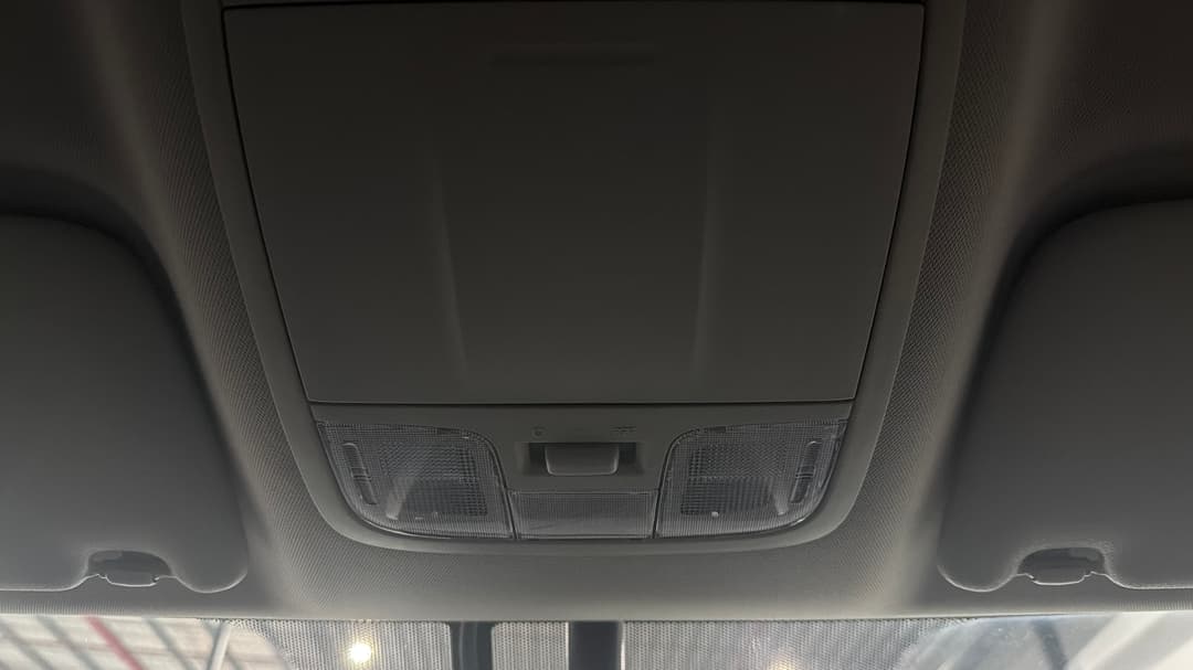 2022 Mitsubishi Pajero Sport Exceed (4WD) 7 Seat, Automatic, 49463 km, On-Roof Controls/Sunglass holder