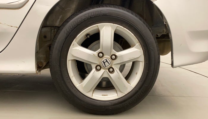 2011 Honda City 1.5L I-VTEC V MT, Petrol, Manual, 1,18,087 km, Left Rear Wheel